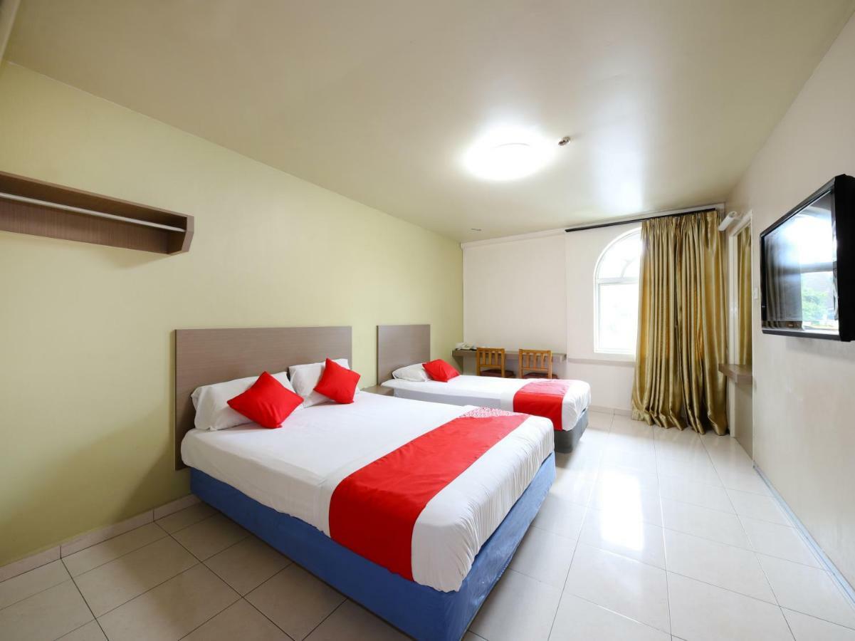 Oyo 434 Marbella Hotel Johor Bahru Exteriör bild