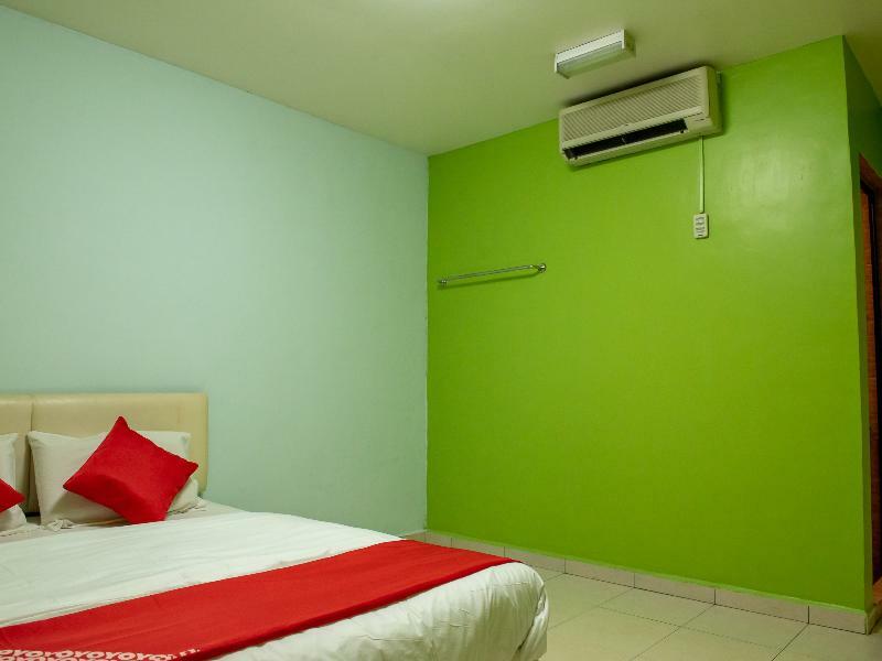 Oyo 434 Marbella Hotel Johor Bahru Exteriör bild