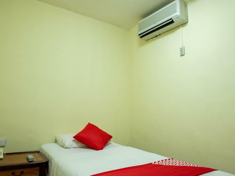 Oyo 434 Marbella Hotel Johor Bahru Exteriör bild